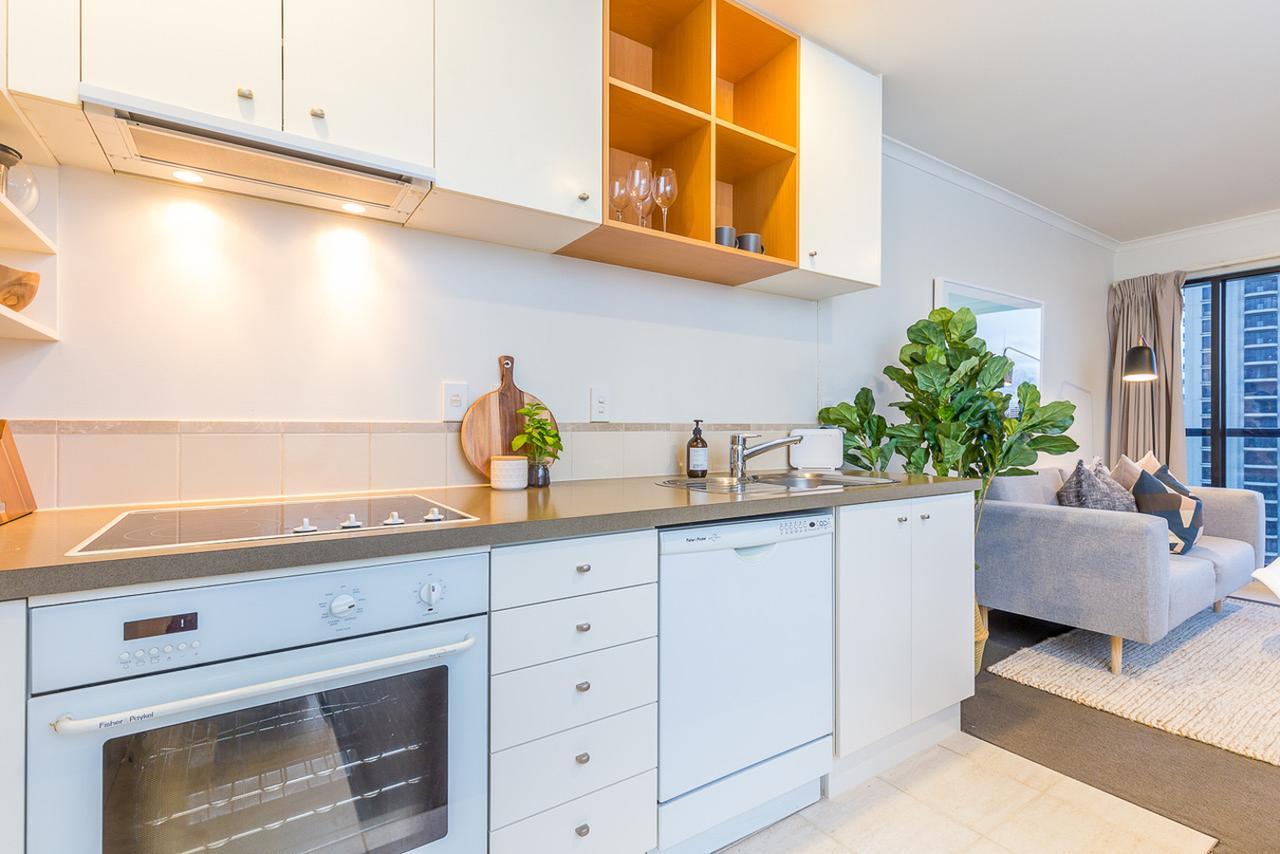 Lovely City Apartment! Views, Pool And Gym オークランド エクステリア 写真